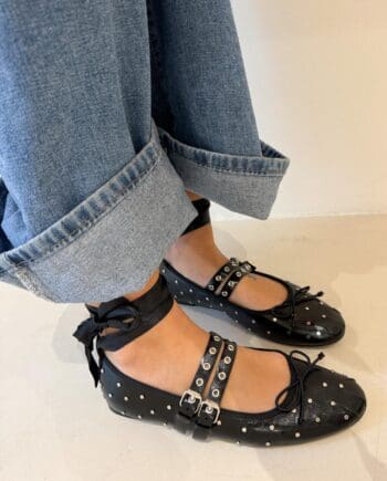 Ballerina Borchia e Laccetti