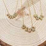 Collana per Lettera