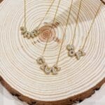 Collana per Lettera