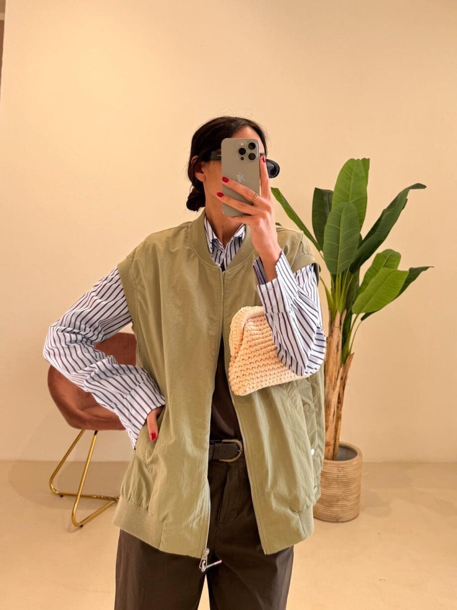 Bomber smanicato