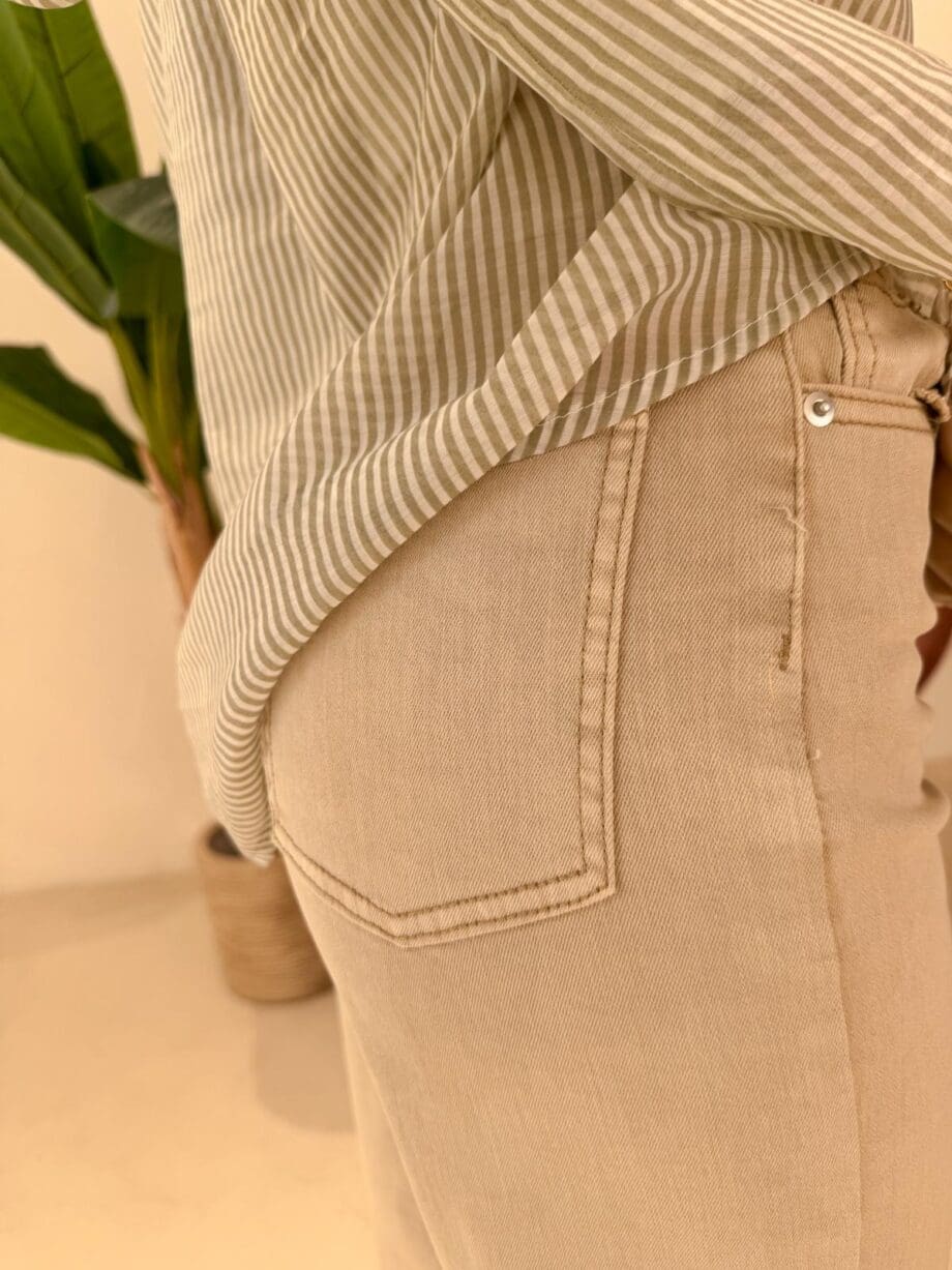 Jeans Taglio vivo Sabbia