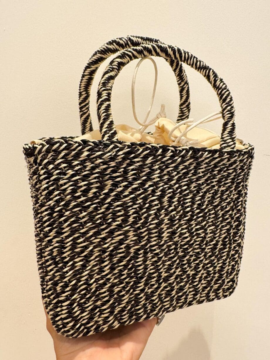 Borsa black&white