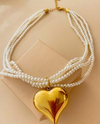 Collana fili di perle e cuore