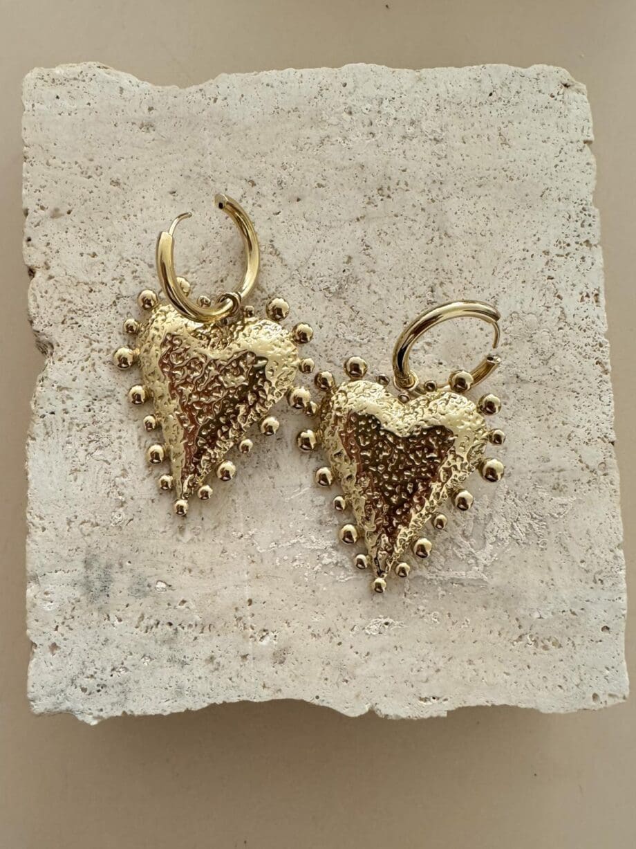Earring heart