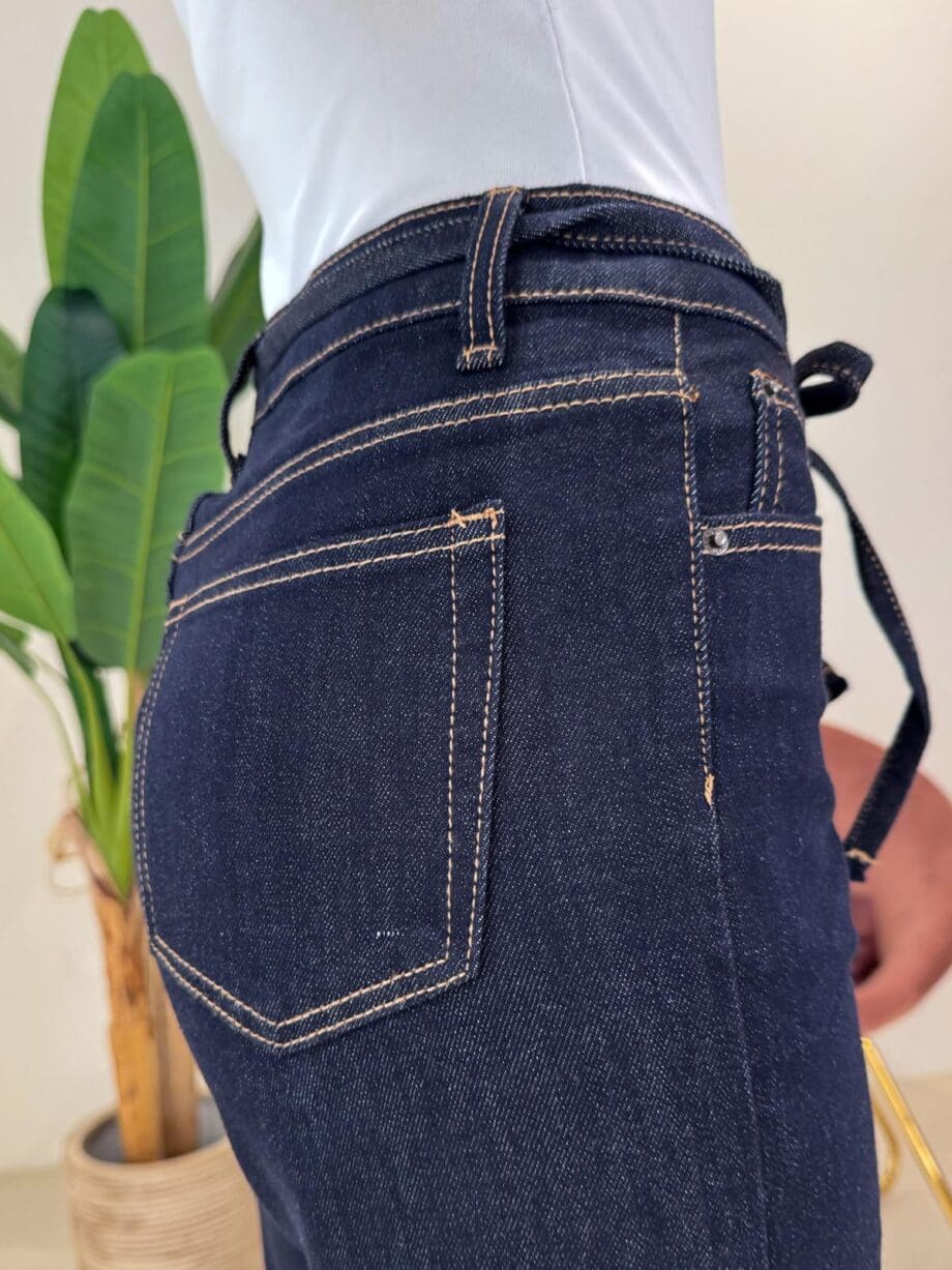Jeans blu fiocchetto