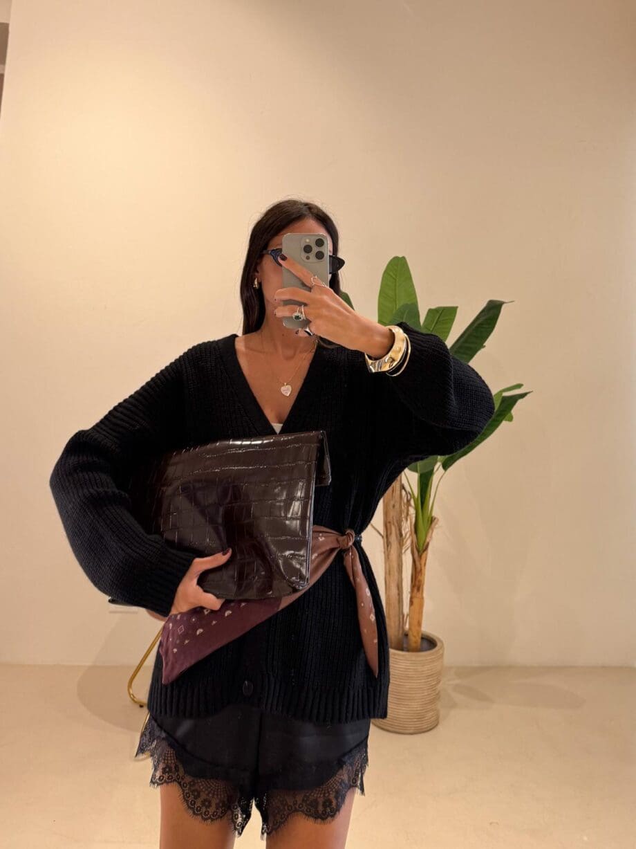Cardigan bandana