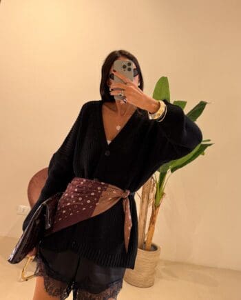 Cardigan bandana