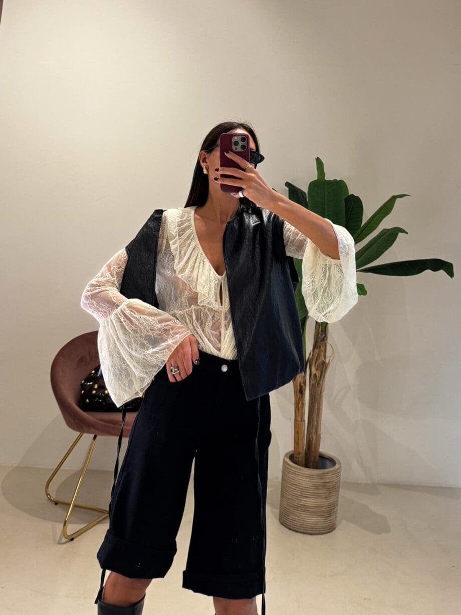 Blusa Carmelita